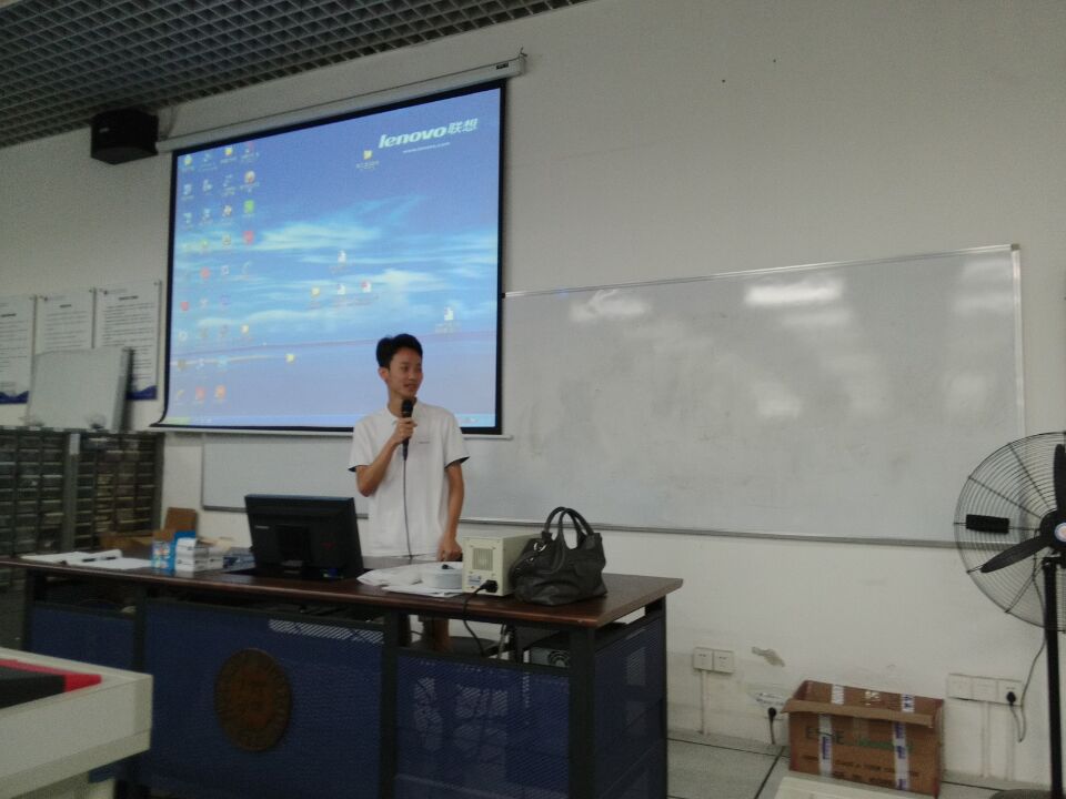 59240b88d1f48.jpg 国赛培训-大师兄交流-2010523-4.jpg